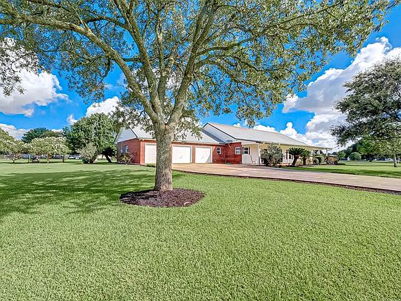 3rd image of 8830 Quail Park Ln