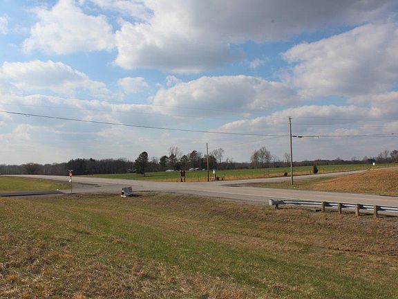 2nd image of 3002 52nd Hwy