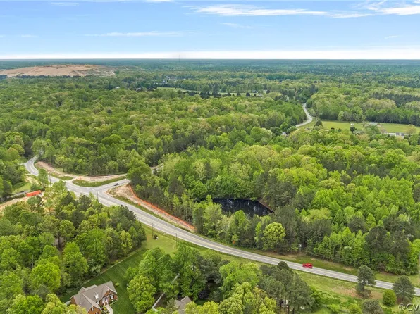 7801 Beach Rd, Chesterfield, VA 23838