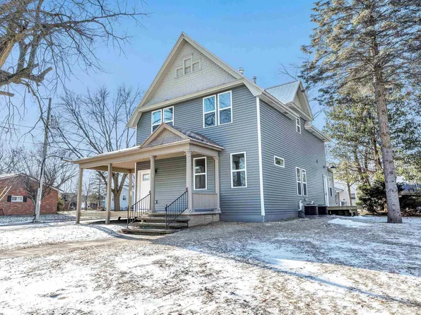 143 Wisconsin Ave, Denmark, WI 54208