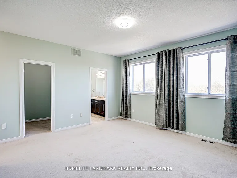 629 College Ave — Photo 17