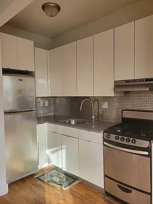 Rented by EXR | media 2