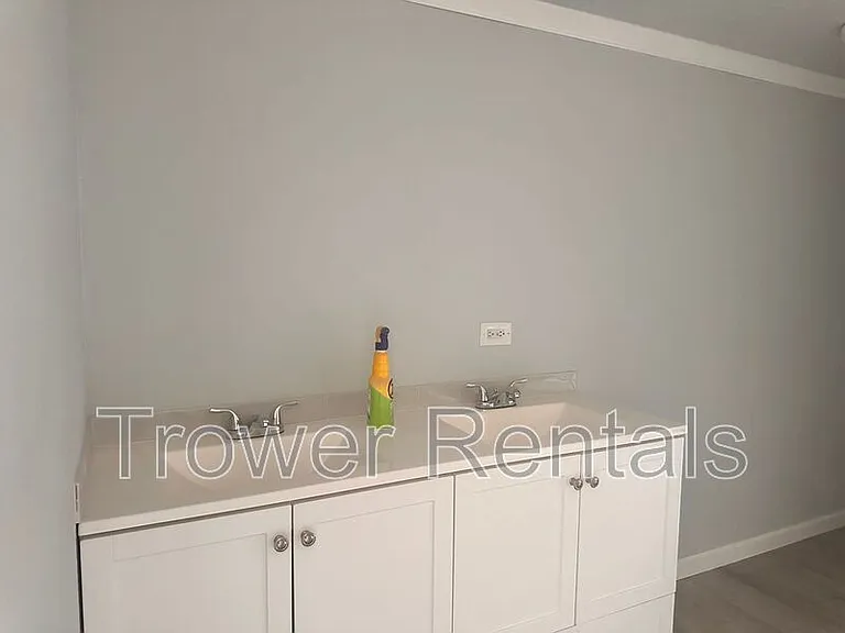 237 Orchard Dr — Photo 24