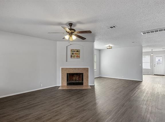 5th image of 4004 Vinyard Way