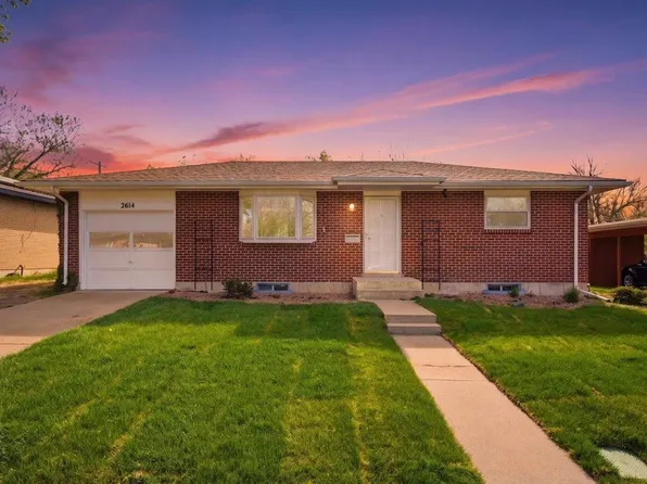2614 21st Ave Ct, Greeley, CO 80631