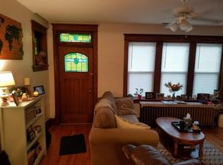 1042 Art Hill Pl #B, Saint Louis, MO 63139