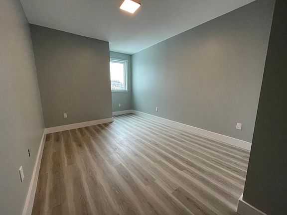 4th image of 50 Broad St #2