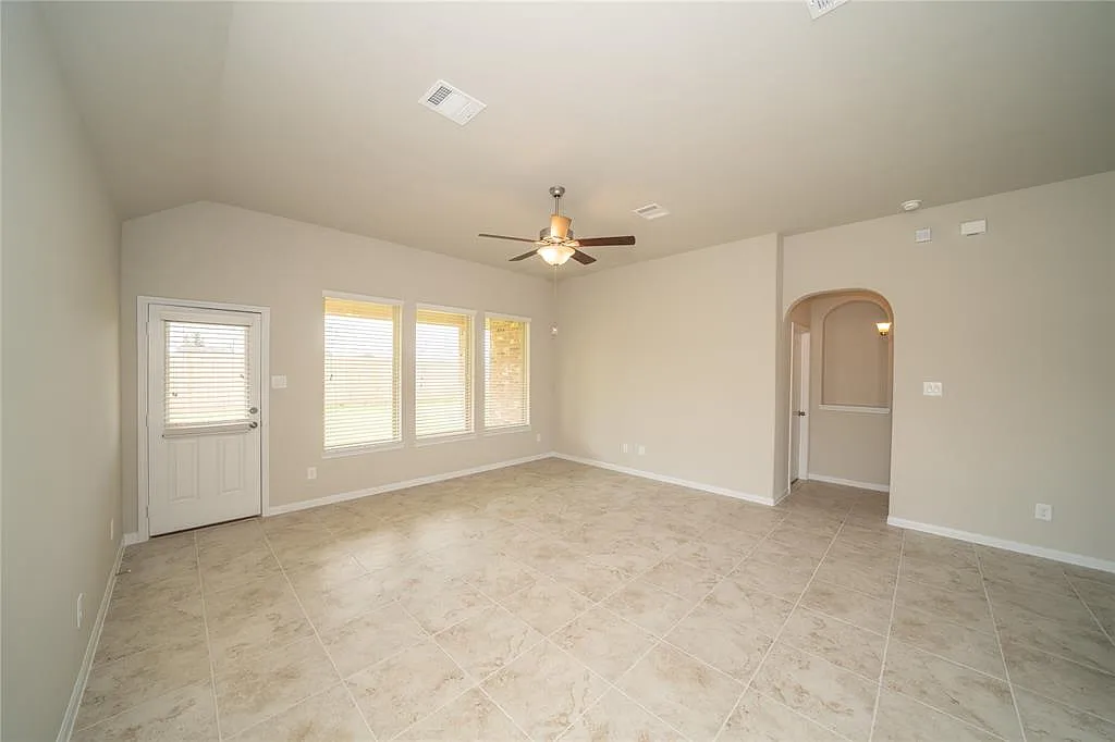 Laurel Glen — Photo 4