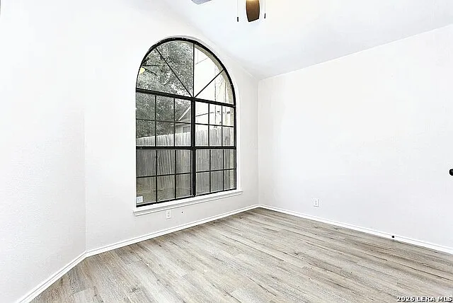 4026 Winter Sunrise Dr — Photo 12