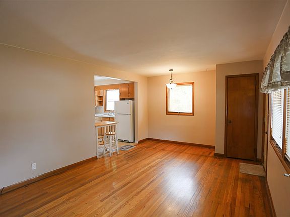 4th image of 600 Garvey St