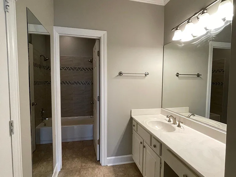 712 Arkland Pl — Photo 9