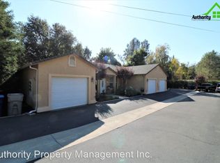 663 State St APT C, Redding, CA 96001