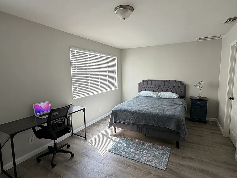 3266 Acacia Ave — Photo 2