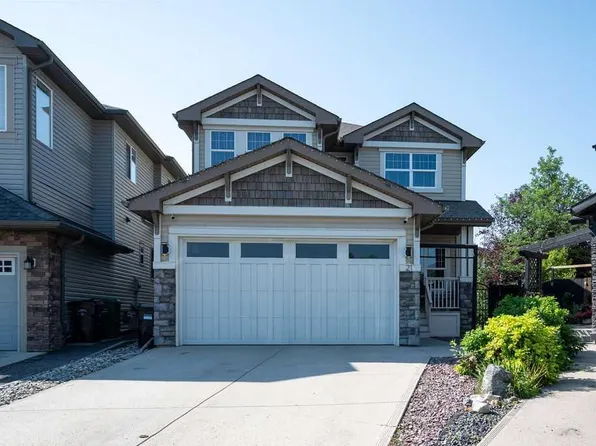 21 N Chaparral Valley Ct SE, Calgary, AB T2X 0M3