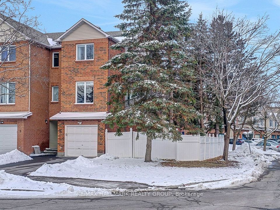 1st image of 1 Rothbury Cres