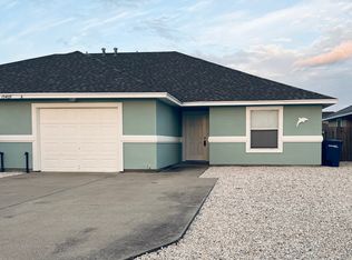 15409 Palmira Ave APT A, Corpus Christi, TX 78418
