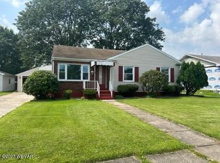 315 Willow St, Montoursville, PA 17754