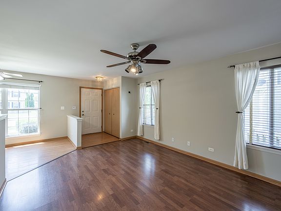 2nd image of 2027 Matthew Dr