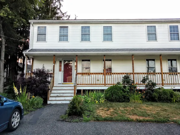 11 Brackett Rd #A, Framingham, MA 01702