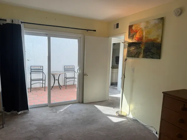 4844 McConnell Ave, Los Angeles, CA 90066