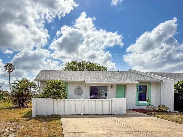 3909 40th St W, Bradenton, FL 34205