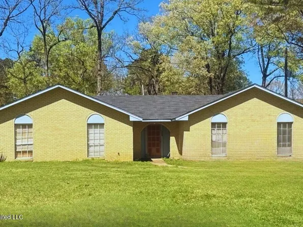 1724 Hamilton Blvd, Jackson, MS 39213