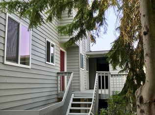 8529 23rd Ave NE APT 3, Seattle, WA 98115