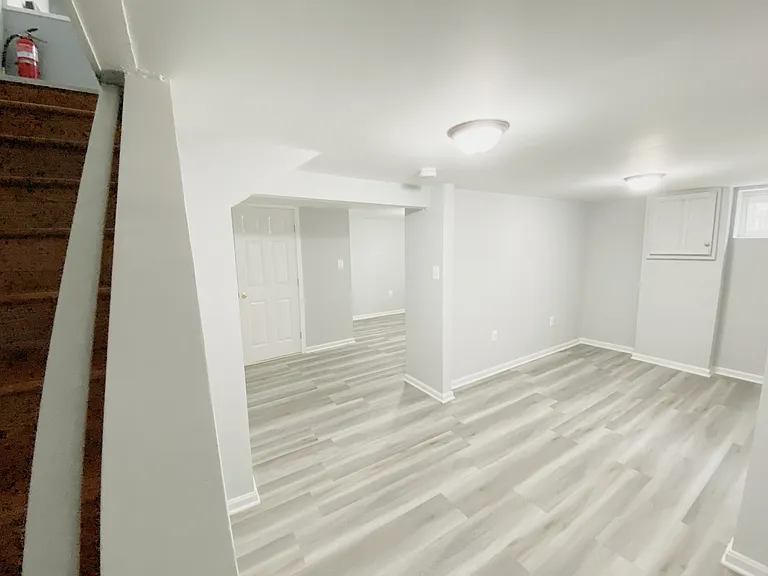 1536 Douglas St NE — Photo 11
