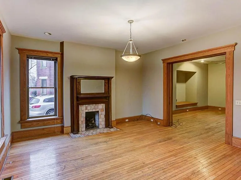 250 Wilber Ave — Photo 29