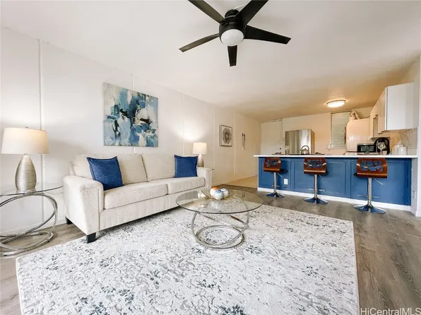 95-014 Waihonu St APT E201, Mililani, HI 96789