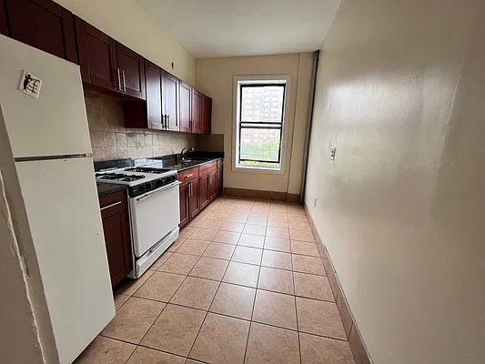 Rented by EXR | media 15