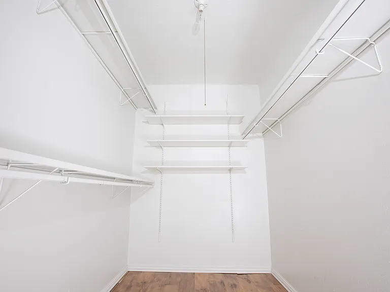 4705 Largo Trl — Photo 12