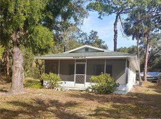 26 54th St, Yankeetown, FL 34498