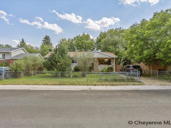 4803 E 14th St, Cheyenne, WY 82001