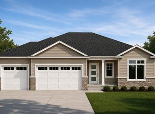 4115 Mark Dr, Cedar Falls, IA 50613