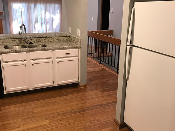 3rd image of 7763 Bartles Ave