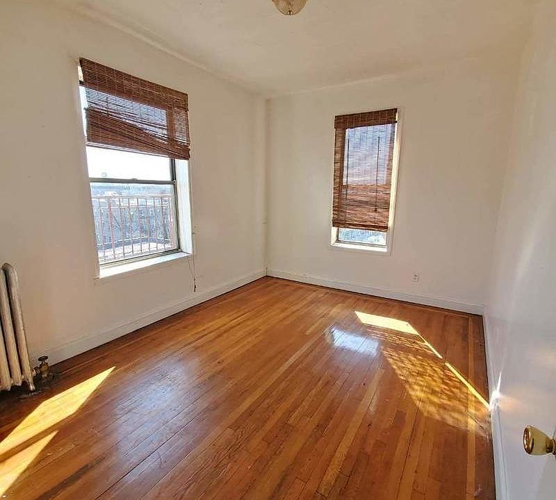 1st image of 225 Parkside Ave #66