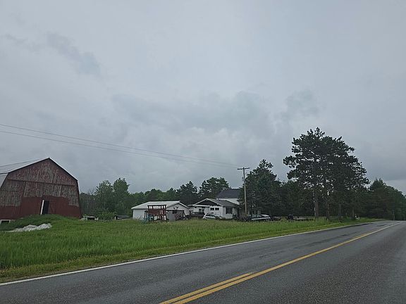 3rd image of 10012 E 12th Rd