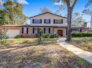 1943 Woodleigh Dr W, Jacksonville, FL 32211