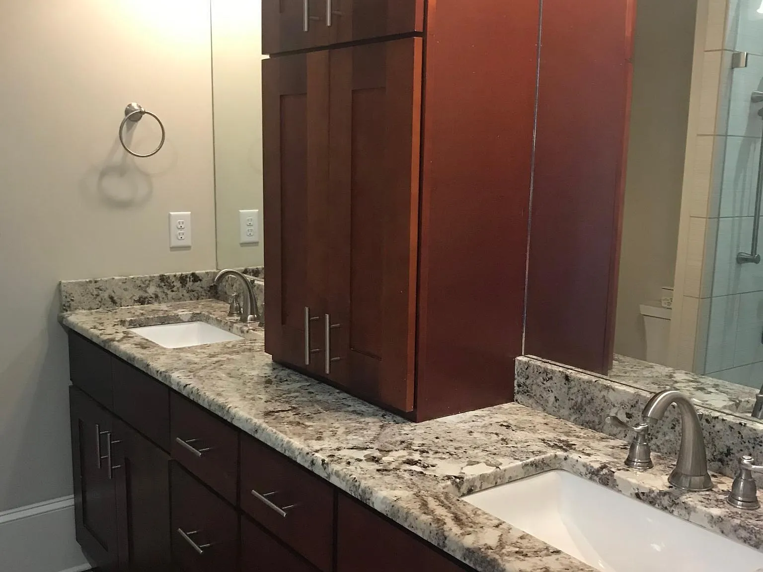 113 N Main St — Photo 3