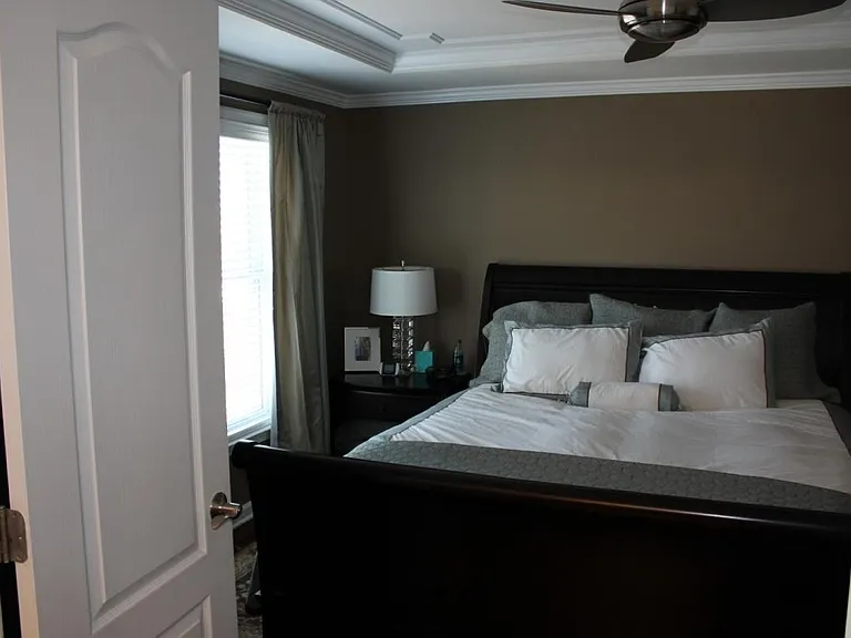 3rd Floor Master Bed