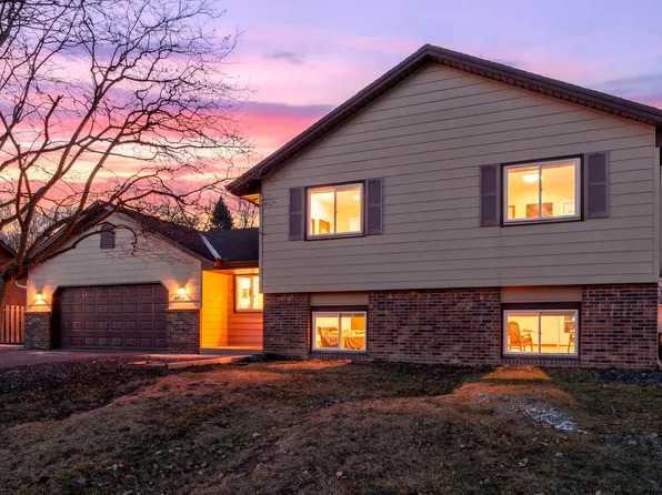 14510 Wellington Rd, Wayzata, MN 55391