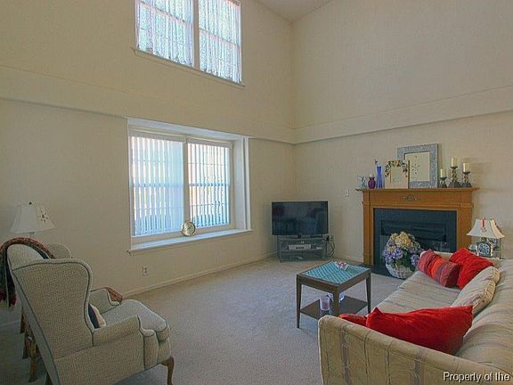 5th image of 142 Waters Edge Dr #Na