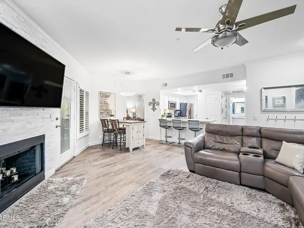 15095 N Thompson Peak Pkwy 2046, Scottsdale, AZ 85260