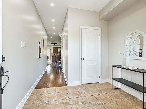 4th image of 20 Brussels Ave