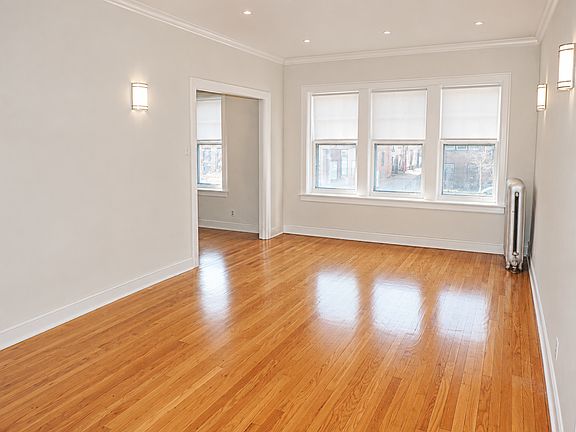 3rd image of 114 Clyde Ave #1142A