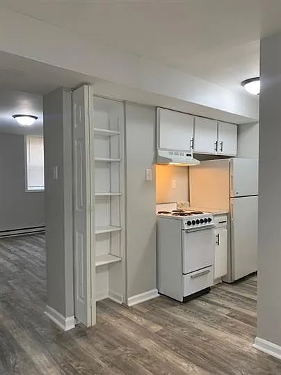 2 bed, 950 sqft, $1,100 — Photo 2