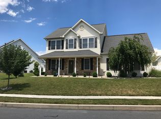 30 Manada Creek Cir, Carlisle, PA 17013
