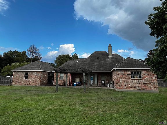 3rd image of 7597 Cooks Landing Dr