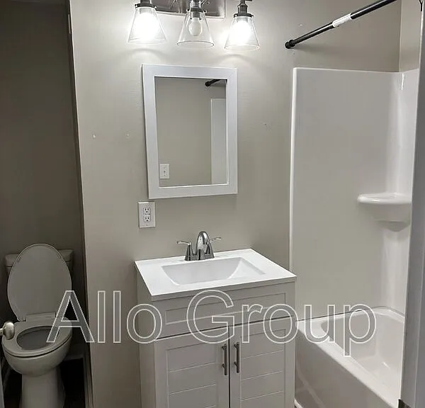 9878 Canterbury Rd #2 — Photo 5